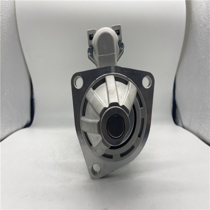 0-23000-1071 트럭 시동기 모터 1811001910 엔진 시동기 모터 24V는 6BD1 ISUZU에 맞습니다