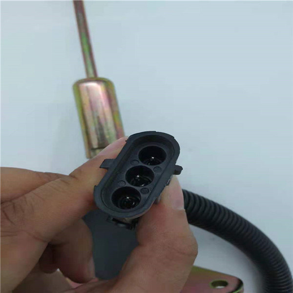 SA-4697-24 Cummins 굴착기 디젤 엔진에 적합한 솔레노이드 밸브 24V 정지